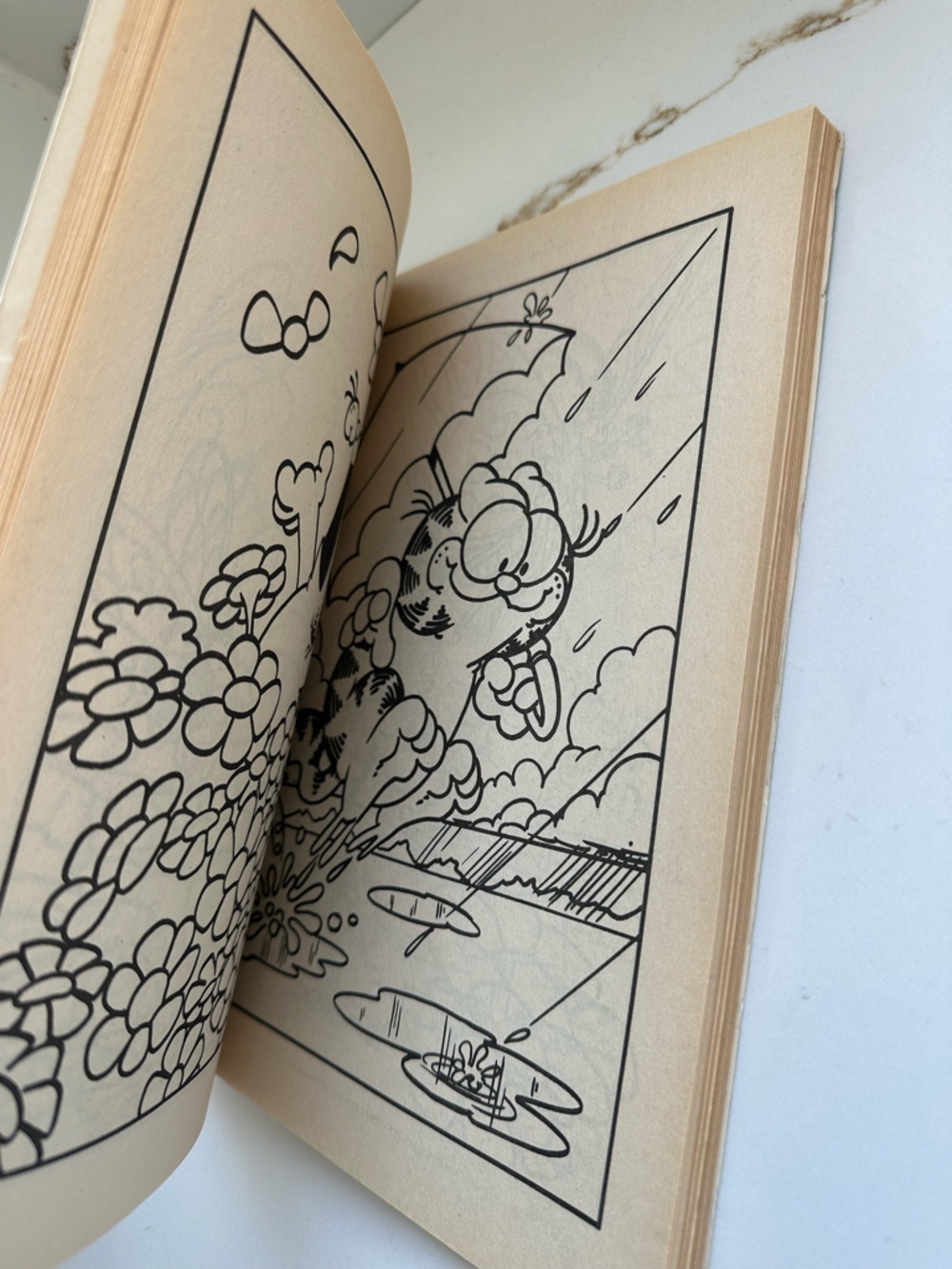 Vintage Garfield 1980s Coloring Book Golden Super Jumbo Colouring Book Unused - Picture 4 of 5